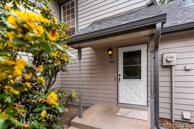 Building Photo - 388 Cobblestone Dr