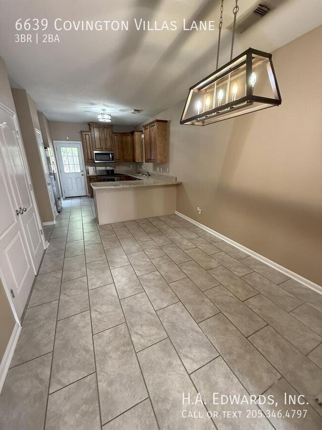 Building Photo - 6639 Covington Villas Ln