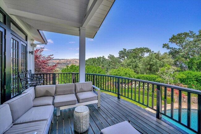 Building Photo - Welcome to Your Luxurious Napa Valley Retr...