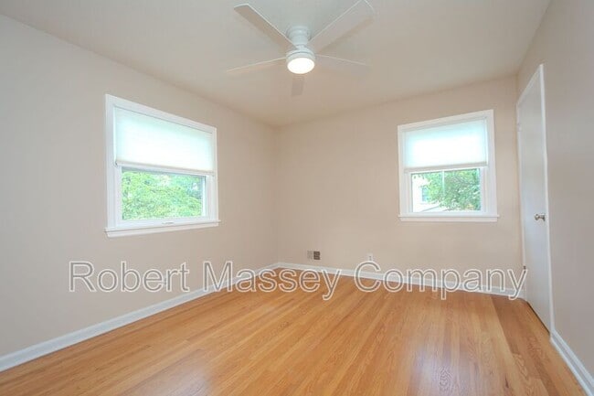 Building Photo - 1813 Crossgate Ln
