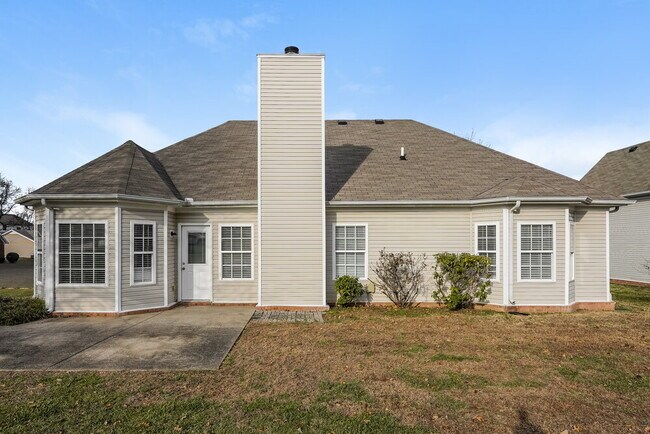 Building Photo - 1918 Portview Dr