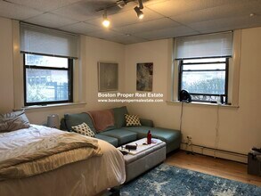 Building Photo - 30 Peterborough St