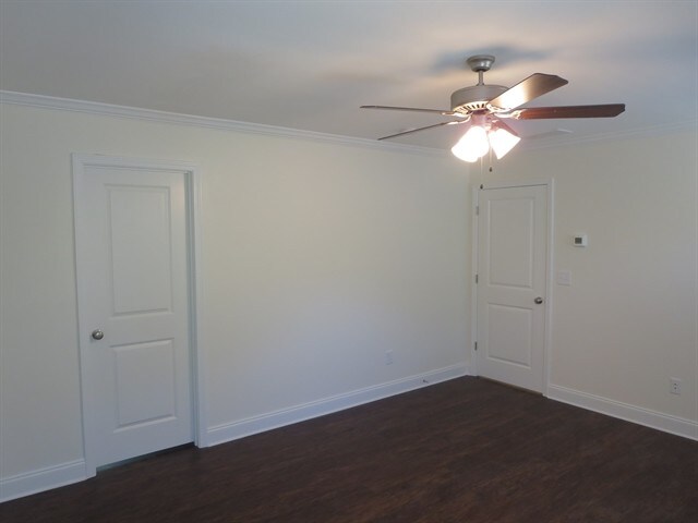 Building Photo - 134 Cobblestone Dr