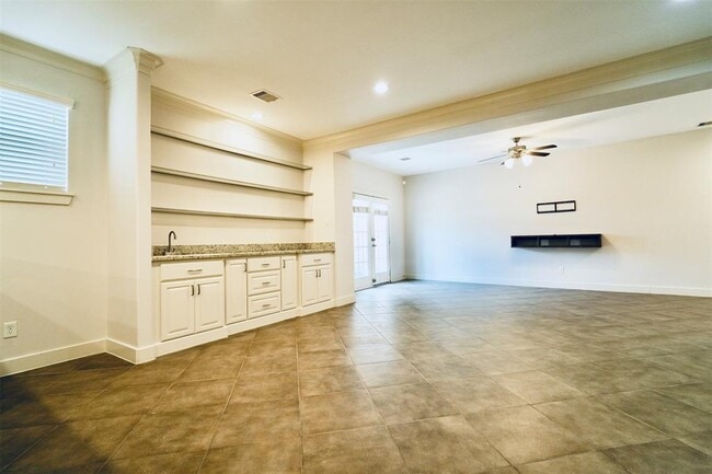 Building Photo - 4020 Childress St
