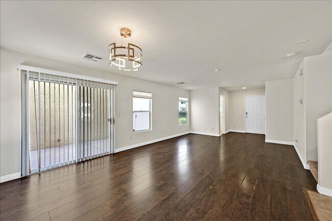 Building Photo - 8755 W Firecracker Ct