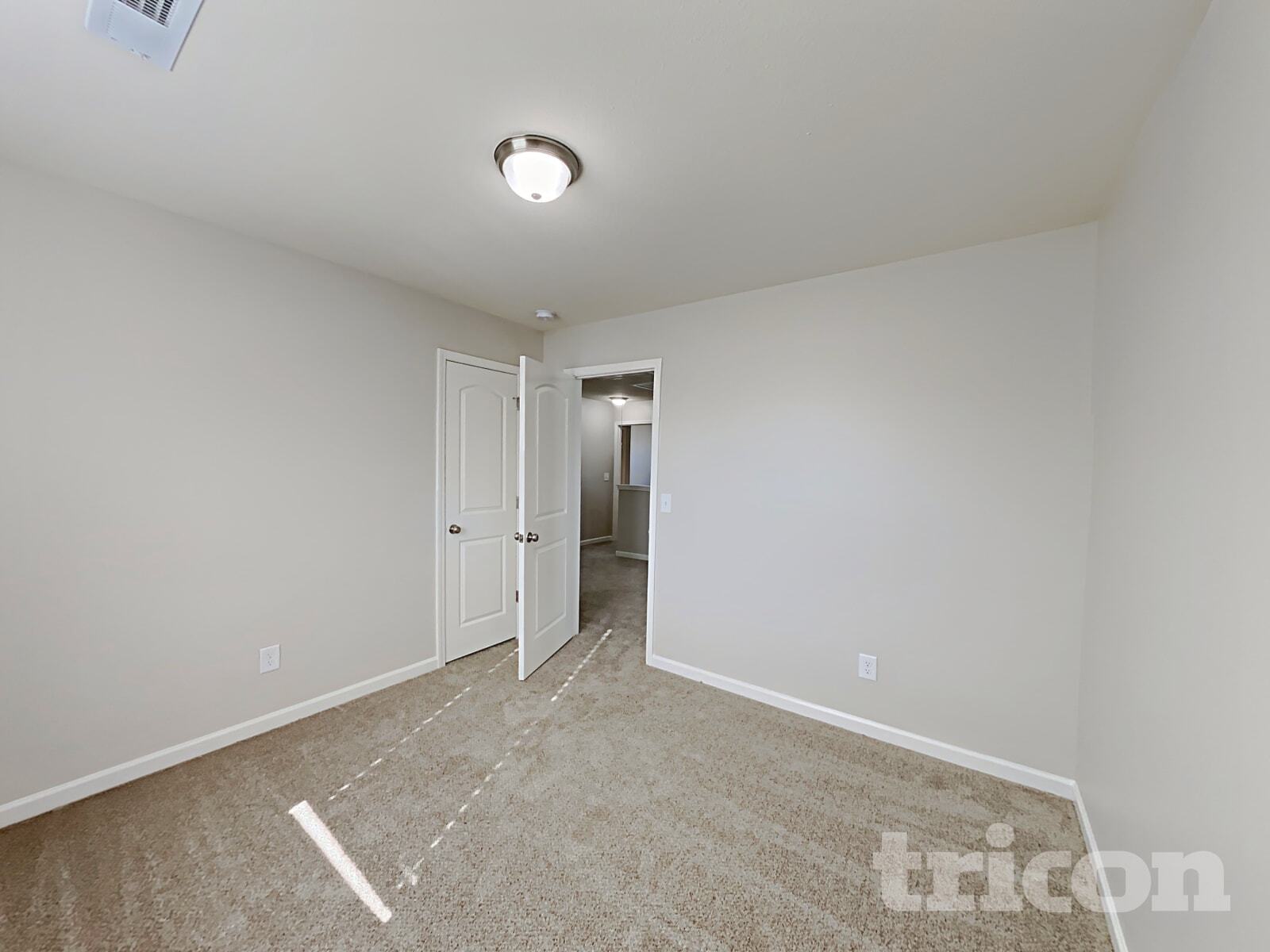 Building Photo - 325 Emilies Crossing Way