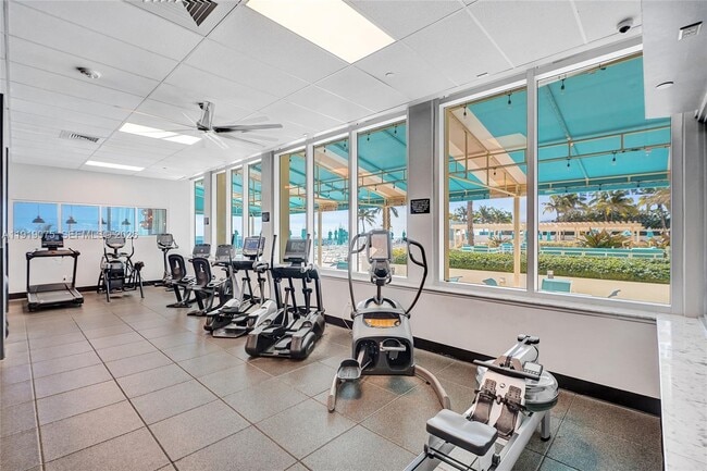 Building Photo - 2501 S Ocean Dr