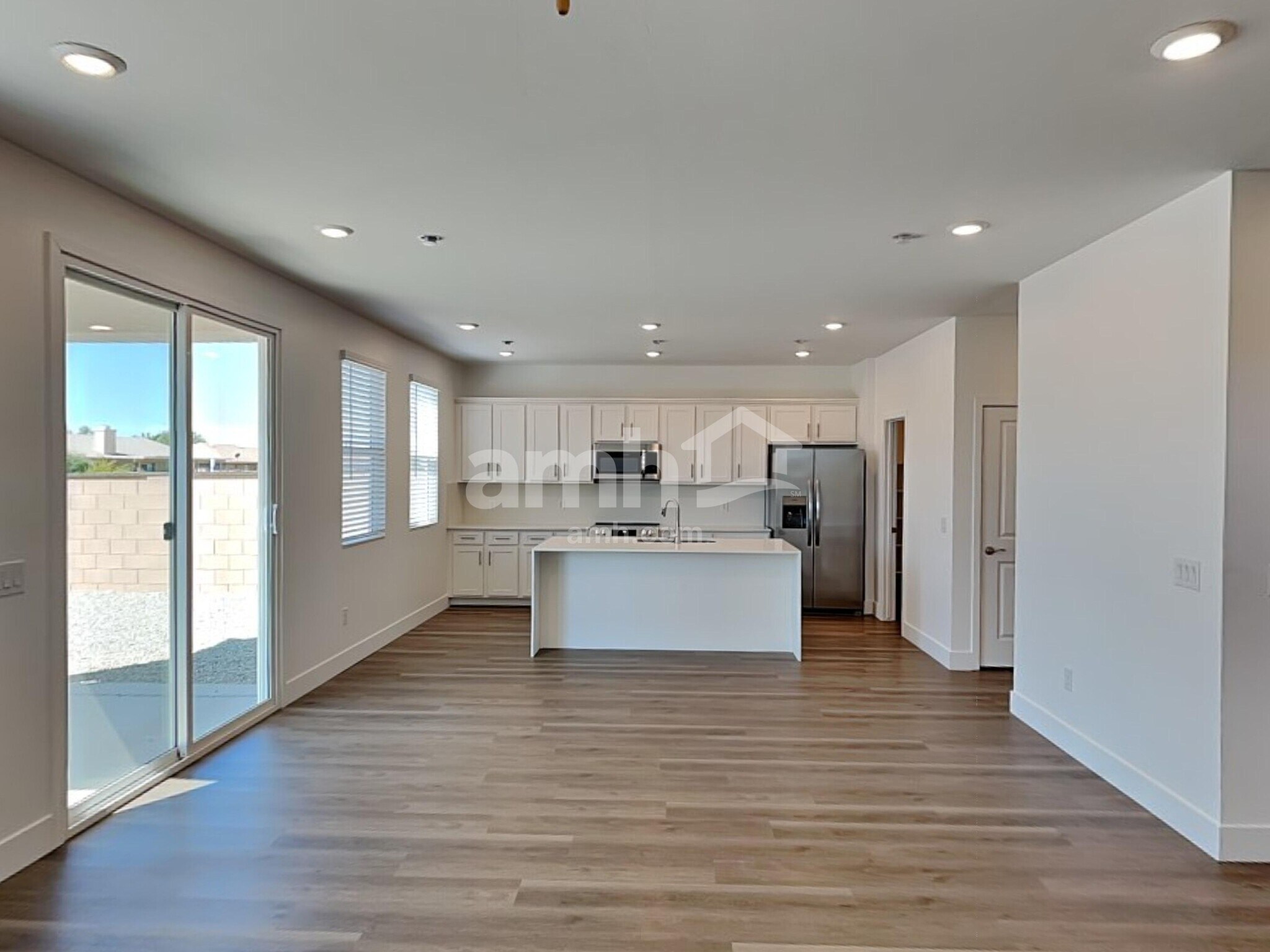 Building Photo - 9564 E Harkes Dr