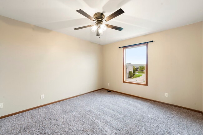Building Photo - 1477 Stonefield Dr