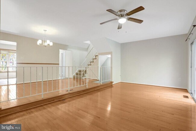 Building Photo - 7416 Spring Tree Dr