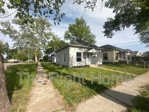 Building Photo - 4444 N 60th St