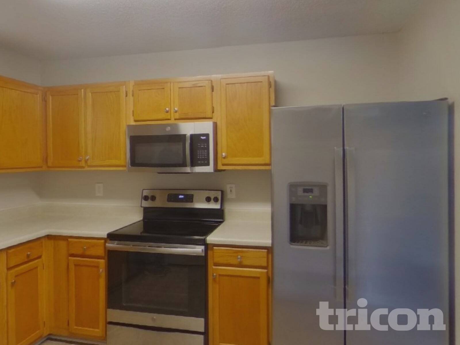 Building Photo - 562 Chisolm Way