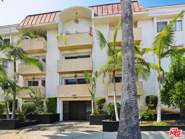 Building Photo - 131 Orlando Ave