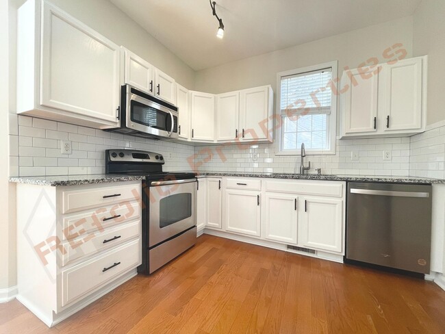 Building Photo - 2517 Tadley Ct