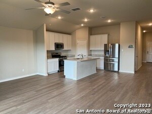 Building Photo - 13519 Sendero Roble
