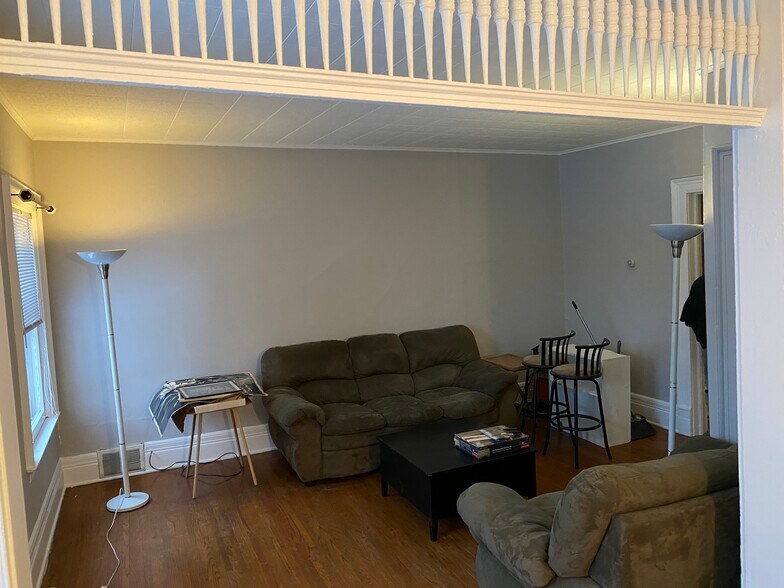 living room from sunroom - 116 Plymouth Ave