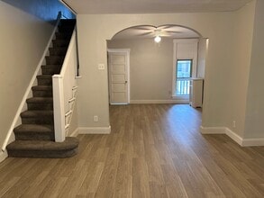 Building Photo - 3 Bedroom Home in Bridesburg for Rent!