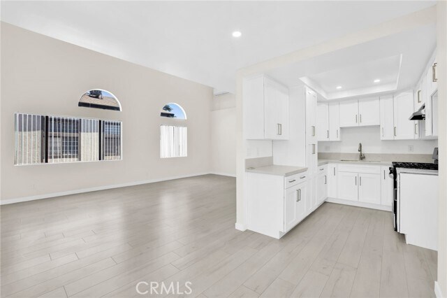 Building Photo - 7750 Laurel Canyon Blvd