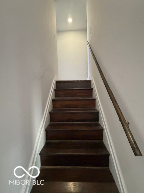 Building Photo - 1205 N Grant Ave