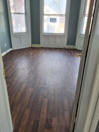 Building Photo - 306 Church St