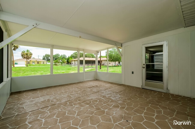 Building Photo - 1242 Pike Ave NW