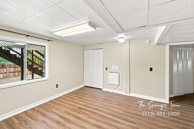Building Photo - 3060 Maverick Dr