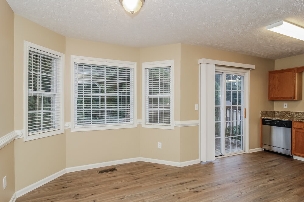 Building Photo - 15 Fairview Oak Pl