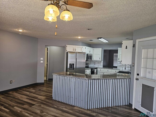 Building Photo - 3705 Ben Crenshaw Cir