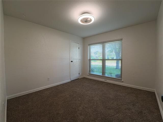 Building Photo - 1738 Hartford Dr