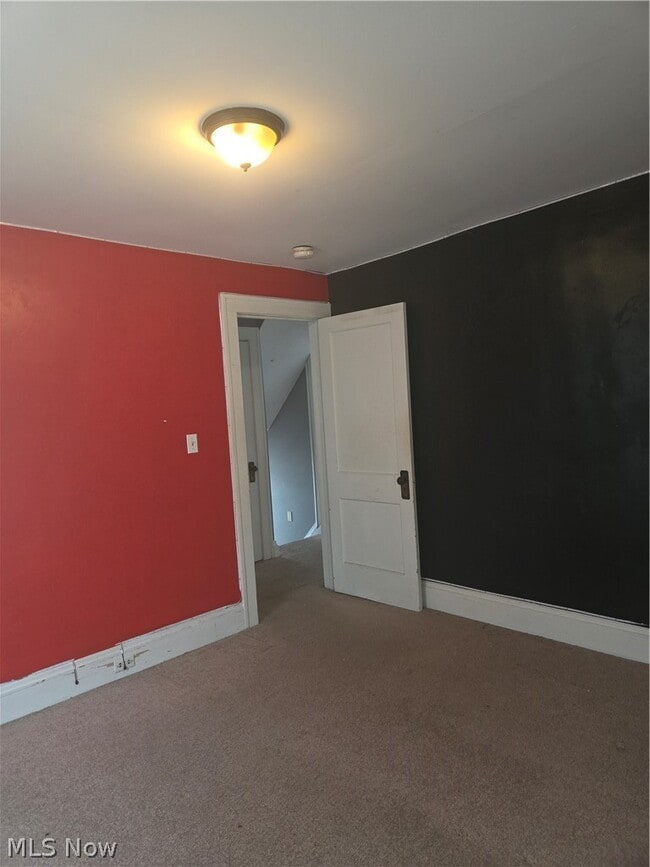 Building Photo - 3609 Normandy Rd