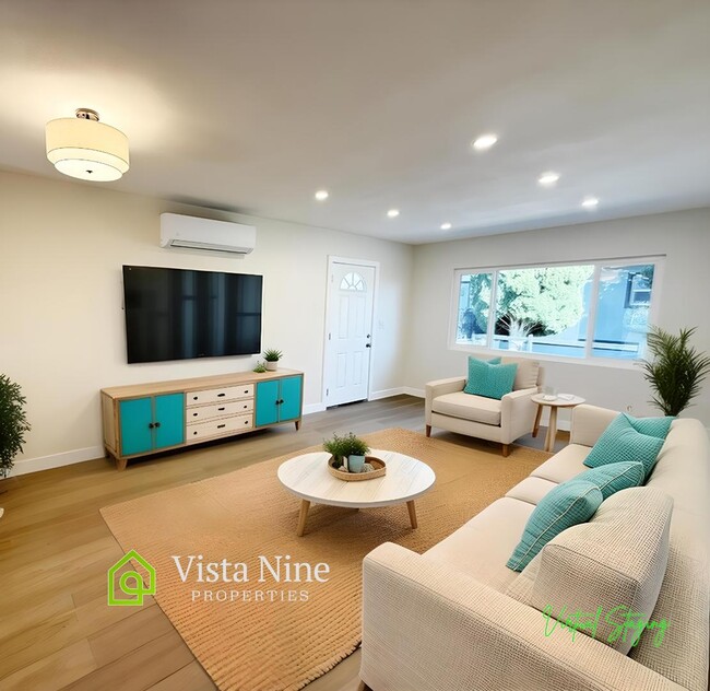 Primary Photo - 665-669 Townsite Drive - 667 Townsite Dr