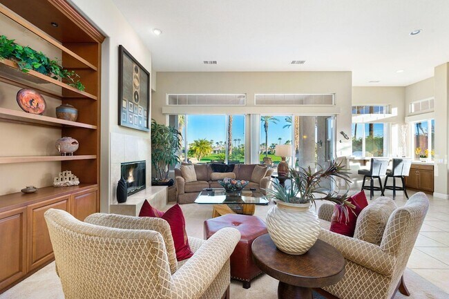 Building Photo - 50944 Via Ancantara