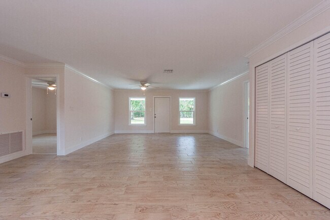 Building Photo - 12955 91st St