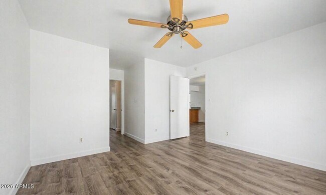 Building Photo - 7040 W Olive Ave
