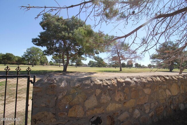 Building Photo - 19014 Armington Dr