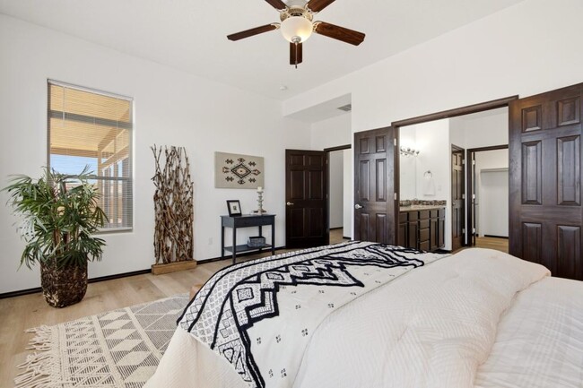 Building Photo - 6102 Pecos Trail Dr