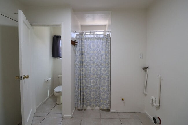 Building Photo - Charming Arroyo Grande 1BD with Private Laundry Area