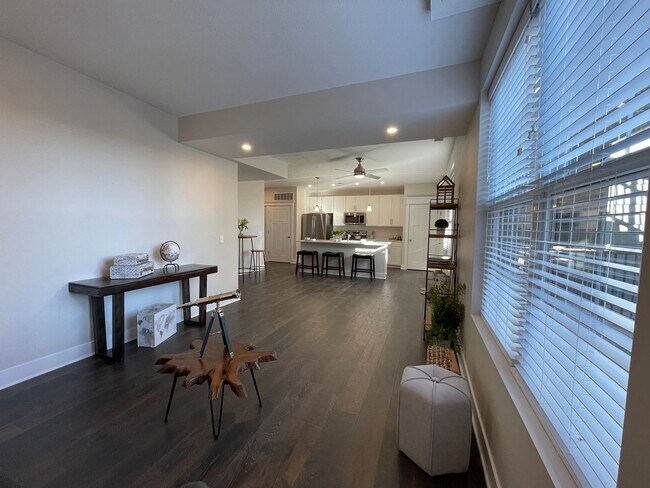 Building Photo - New 2 Bedroom 2 Bathroom Flat in Ralston