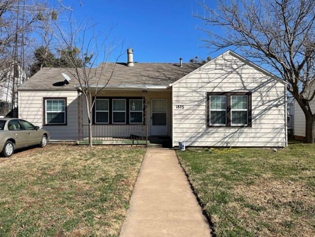 1825 Oak - 1825 Oak St Abilene TX 79602 | Apartment Finder