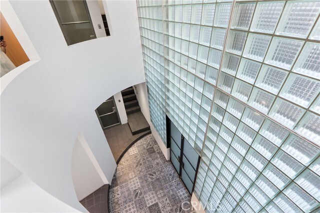 Building Photo - 3410 Hermosa Ave