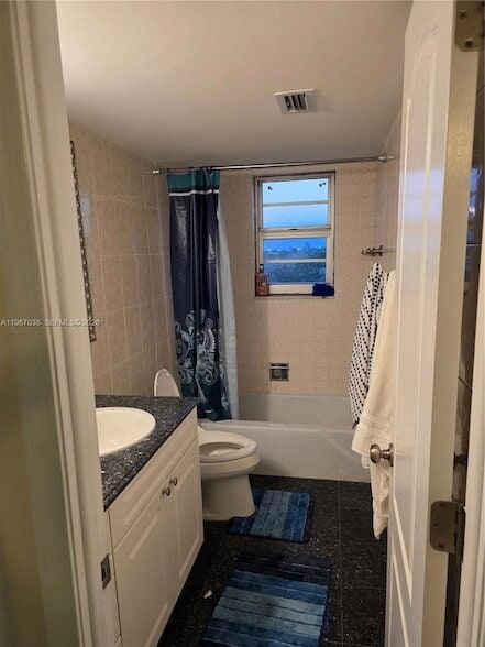 Building Photo - 1811 Jefferson St