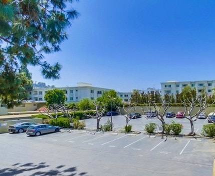 private secured park space plus guest parking. - 11138 Aqua Vista St