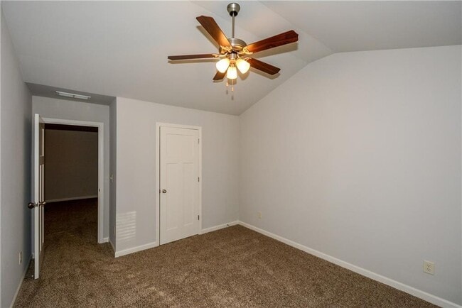 Building Photo - 617 Mimosa Way