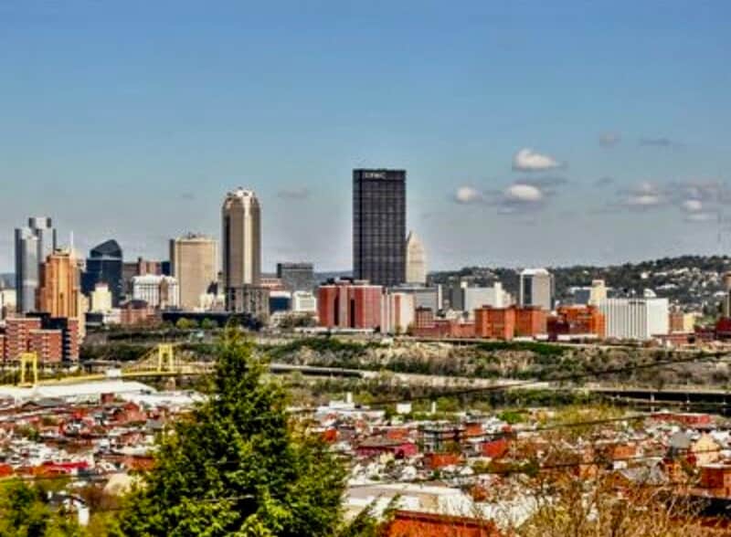 Beautiful Pittsburgh skyline views right from the balcony - 2328 Primrose St