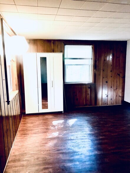 Building Photo - 705 Morningside Dr