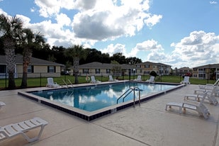 Building Photo - Inland Seas Apartments