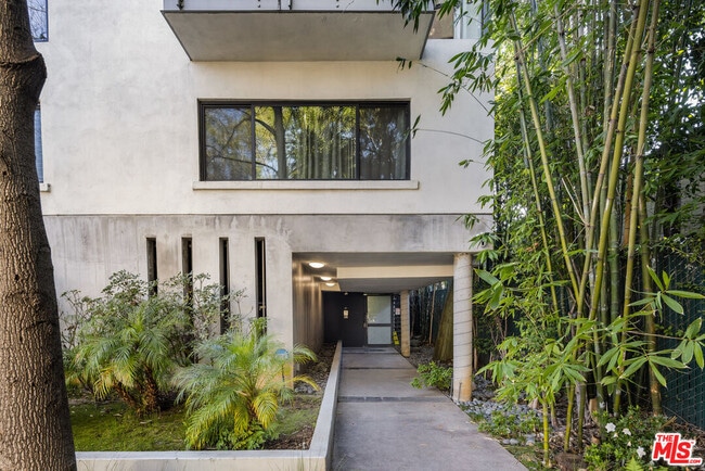 Building Photo - 1401 Camden Ave