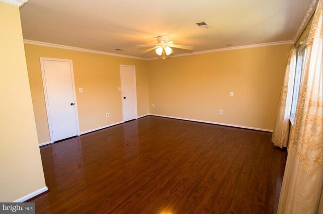 Building Photo - 222 Apple Blossom Ct