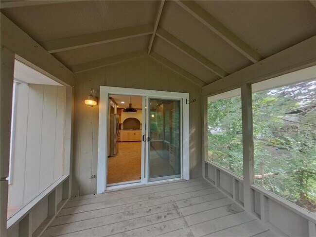 Building Photo - 7407 Laredo Dr