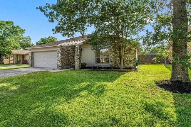 Primary Photo - 16970 Mockingbird Ct